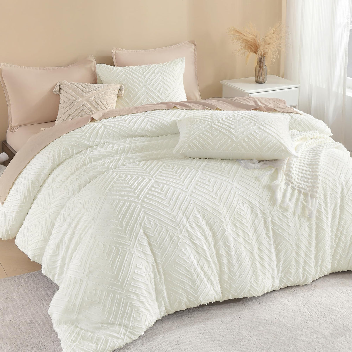 Litanika California King Comforter Set, 3 Pcs Beige Tufted Boho Bedding Set