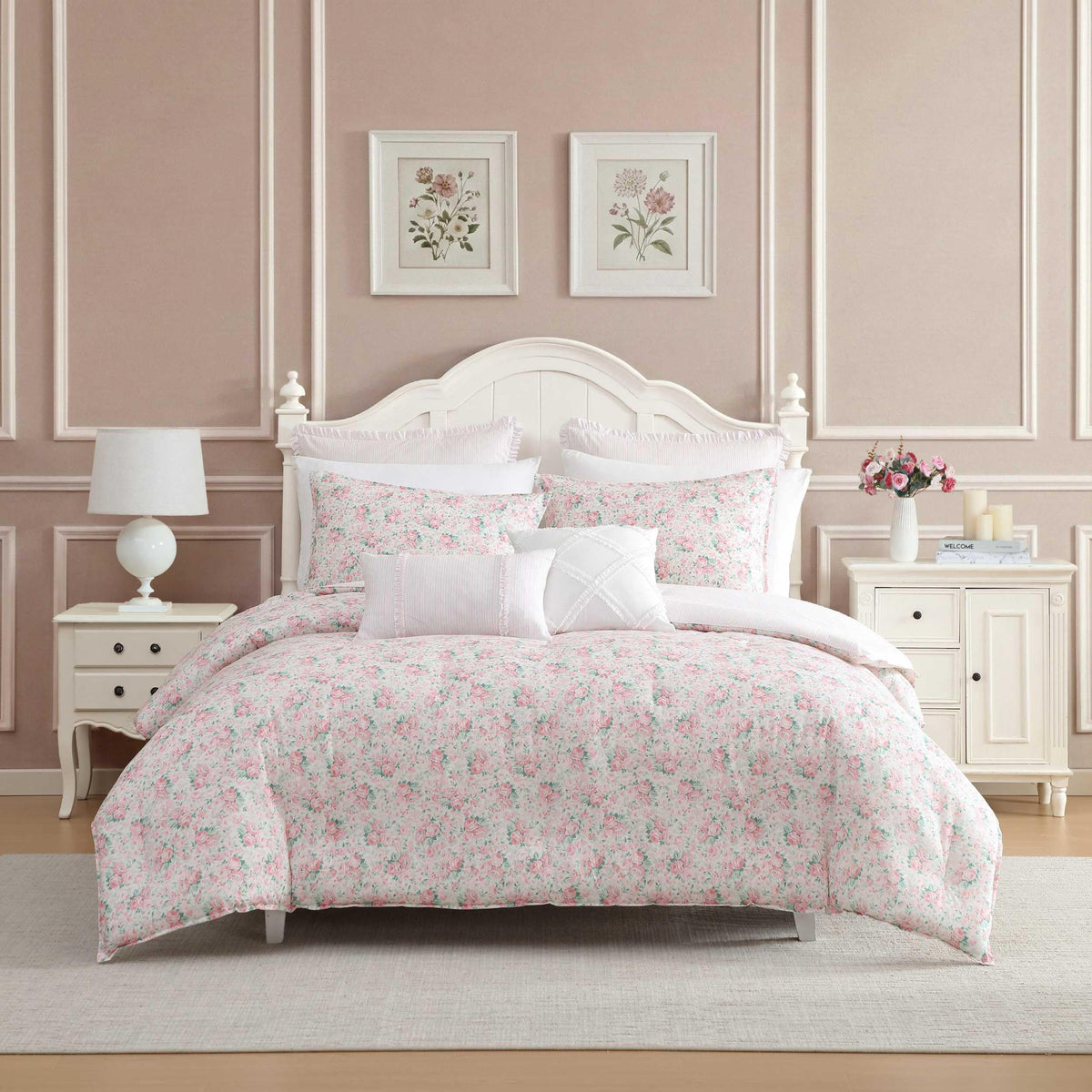 Laura Ashley - King Size Comforter Set with Matching Shams
