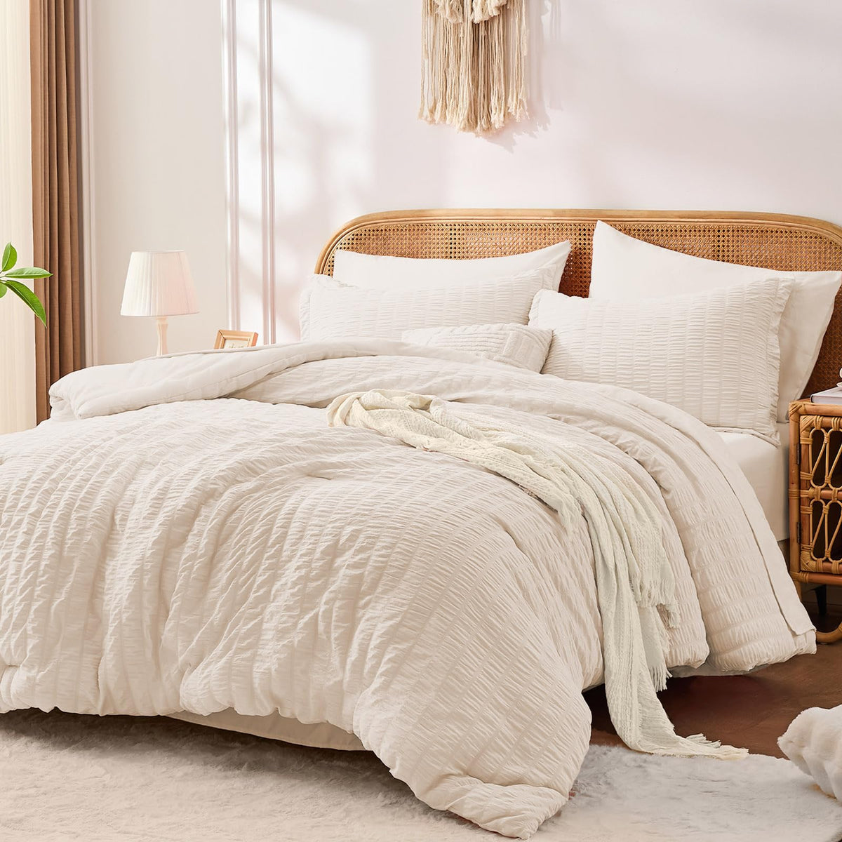 FUANNA Queen Comforter Set 7 Pieces, Pink Bed Set, Seersucker Bed in a Bag