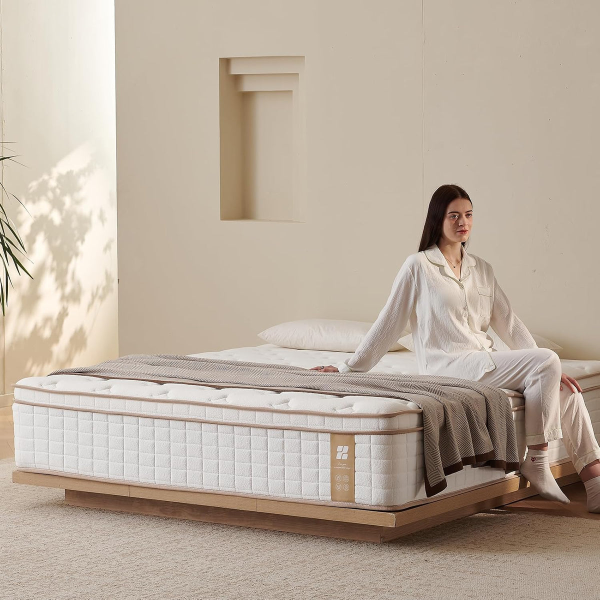 Profus 14 Inch Twin Mattress, Hybrid Memory Foam Mattress with Medium Firm for Pressure Relief, Motion Isolation Twin Size Mattress, CertiPUR-US Certified, 100% Fiberglass Free, Mattress in a Box