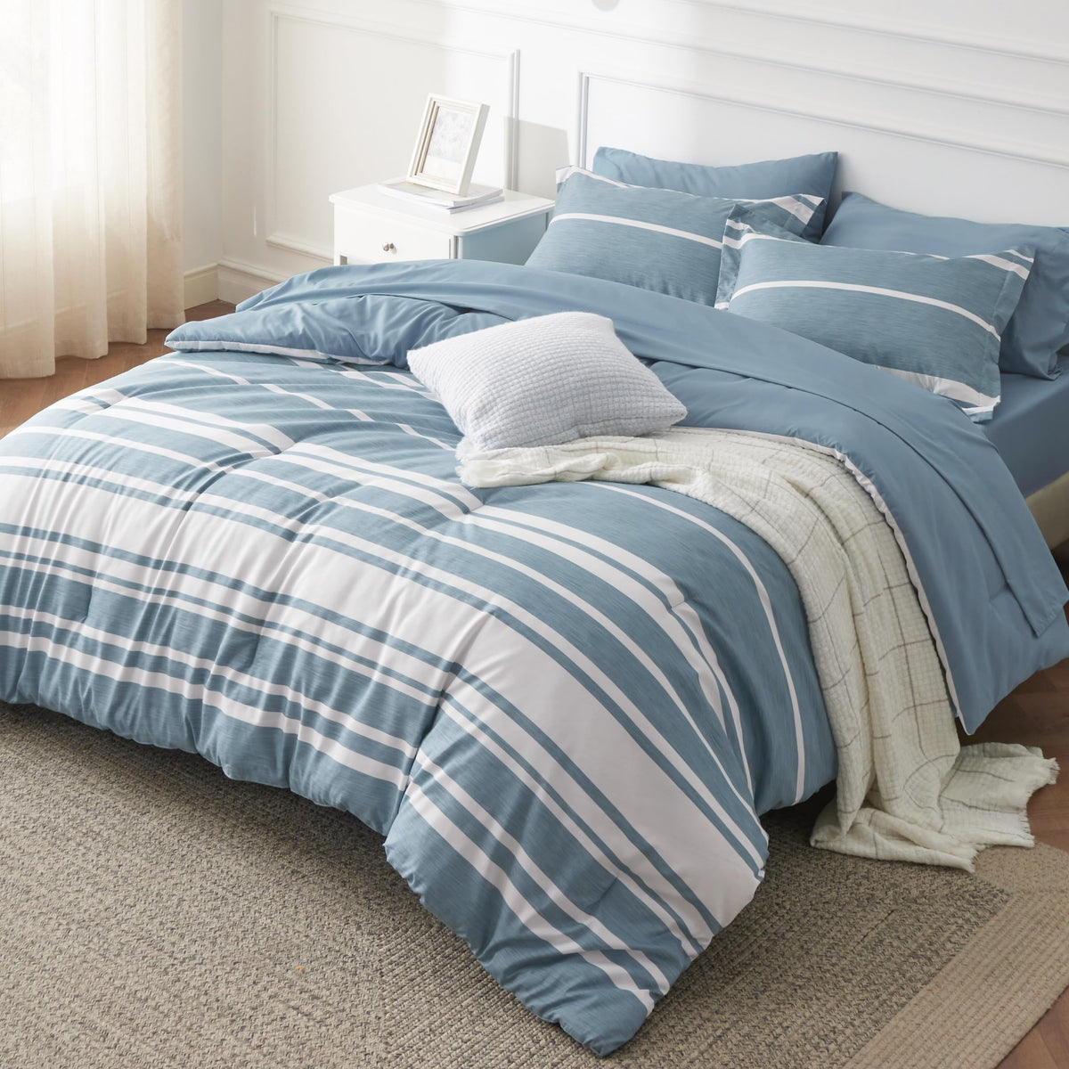 Bedsure Queen Comforter Set, Blue Striped Bedding Set, 7 Piece