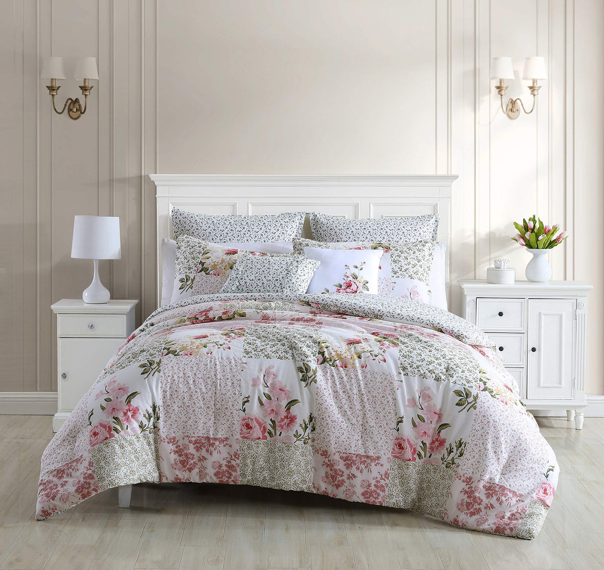 Laura Ashley – Queen Comforter Set, Cotton Bedding with Matching Shams & Bonus Decorative Pillows, Medium Weight, Floral Bedroom Decor, 7-Piece, College Dorm Room Essentials (Nora Blue)