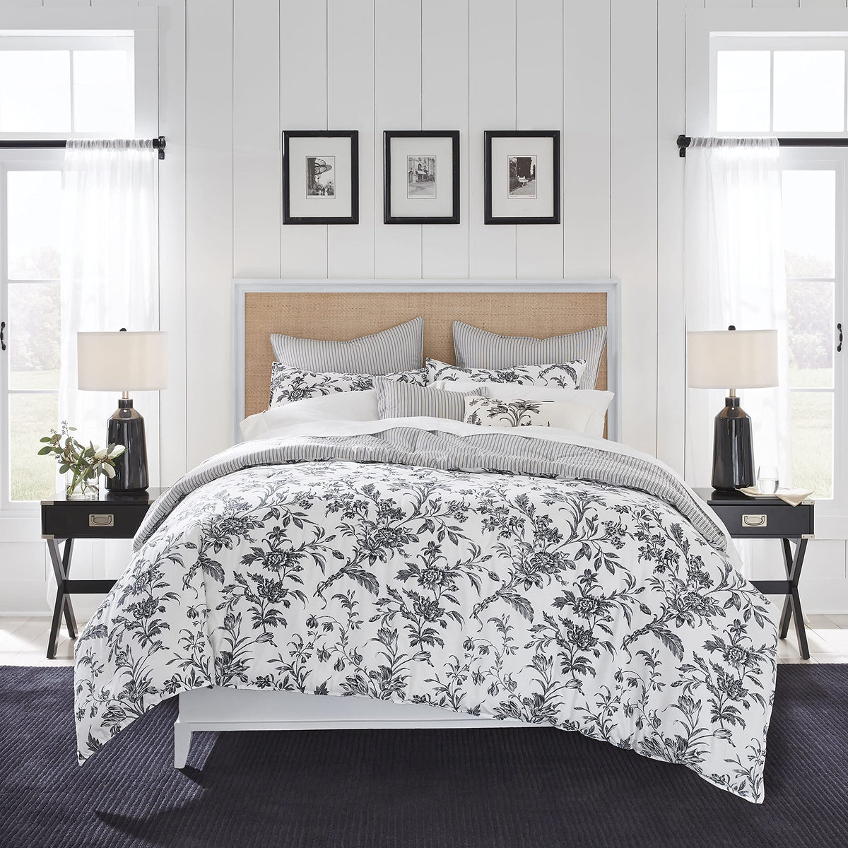 Laura Ashley – Queen Comforter Set, Cotton Bedding with Matching Shams & Bonus Decorative Pillows, Medium Weight, Floral Bedroom Decor, 7-Piece, College Dorm Room Essentials (Nora Blue)