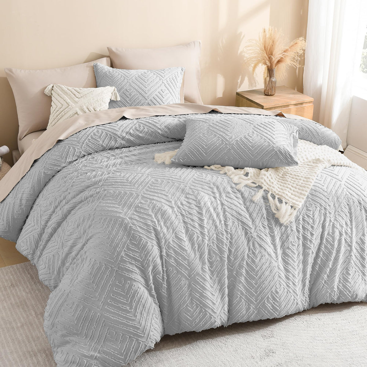 Litanika California King Comforter Set, 3 Pcs Beige Tufted Boho Bedding Set