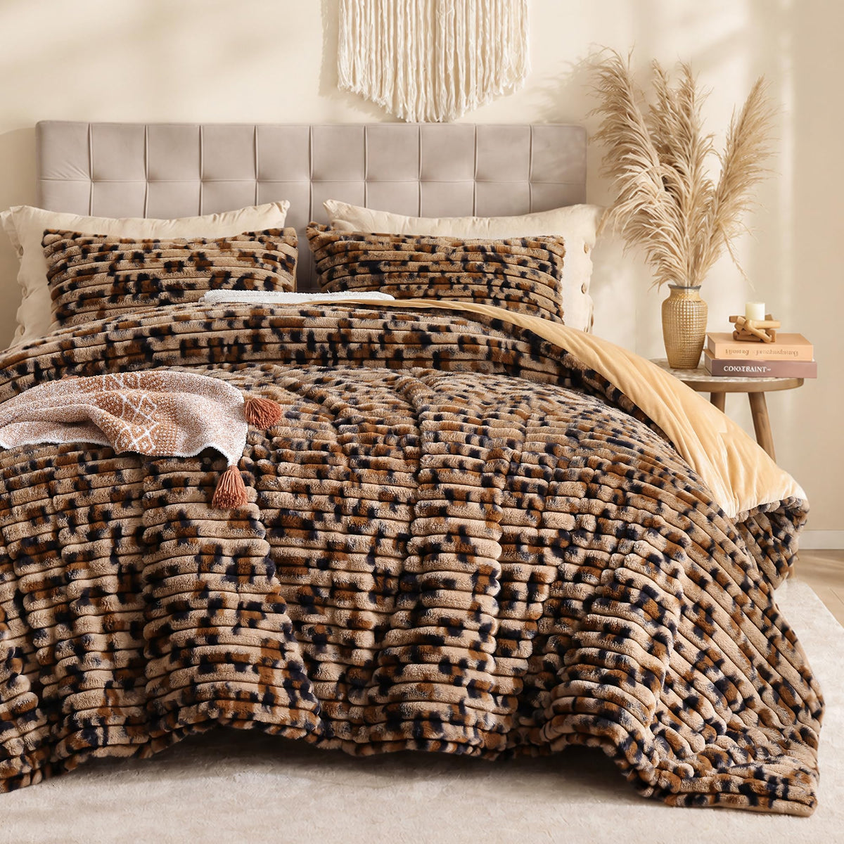 Smoofy Fluffy Queen Size Comforter 3 PCS - Tie Dye Grey Fleece Bedding Set