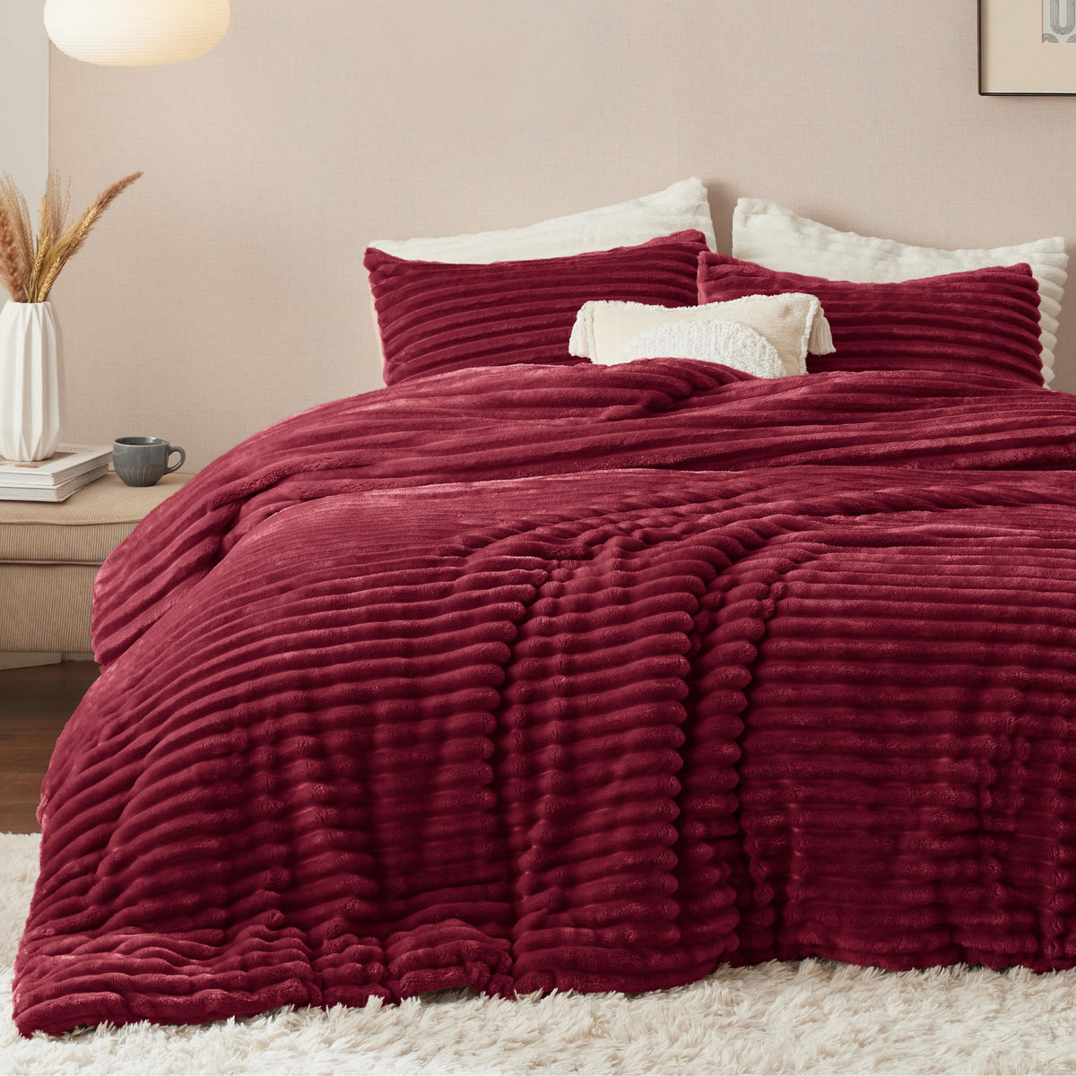 Bedsure Large Queen Fluffy Comforter Set, Cozy Fleece Cream White Bedding