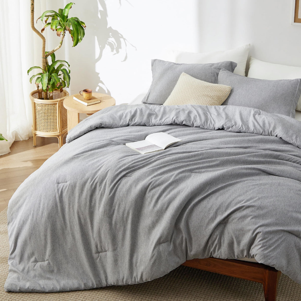 Bedsure Queen Size Comforter Sets, Beige Cationic Dyed Bedding Set 3 Pcs