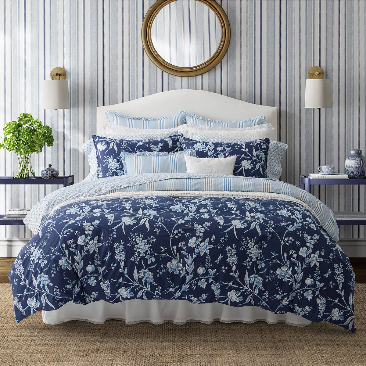 Laura Ashley – Queen Comforter Set, Cotton Bedding with Matching Shams & Bonus Decorative Pillows, Medium Weight, Floral Bedroom Decor, 7-Piece, College Dorm Room Essentials (Nora Blue)